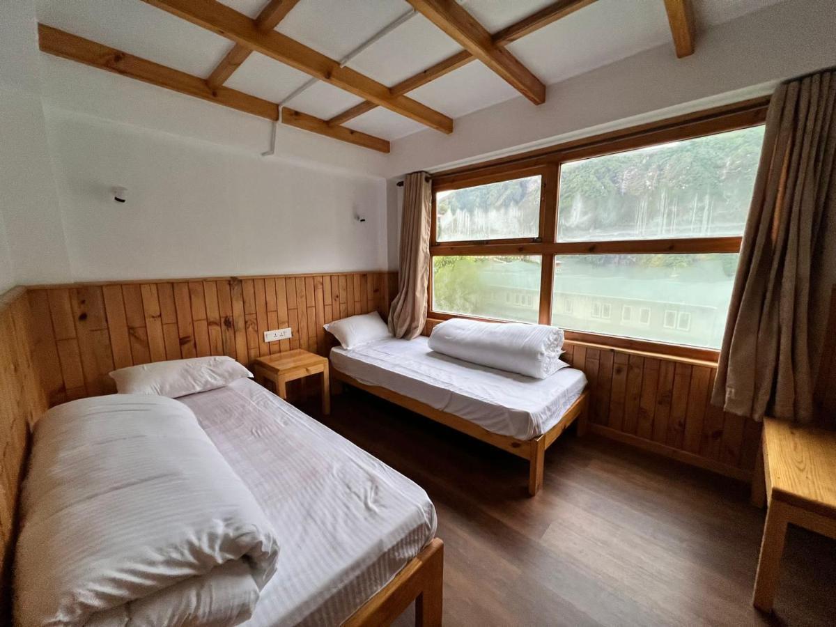 Hotel Camp De Base Namche Exterior photo